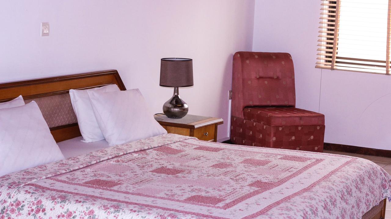 Lavender Lodge Hotel Accra Kültér fotó