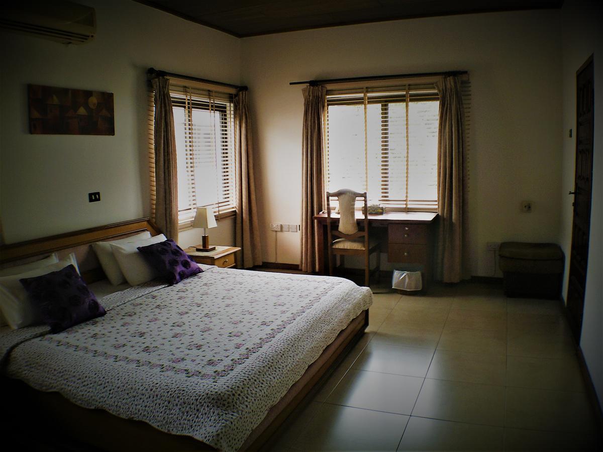Lavender Lodge Hotel Accra Kültér fotó