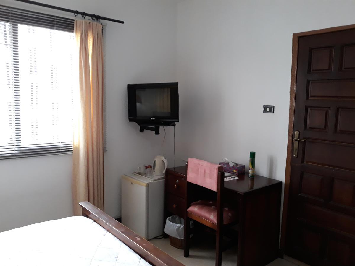 Lavender Lodge Hotel Accra Kültér fotó